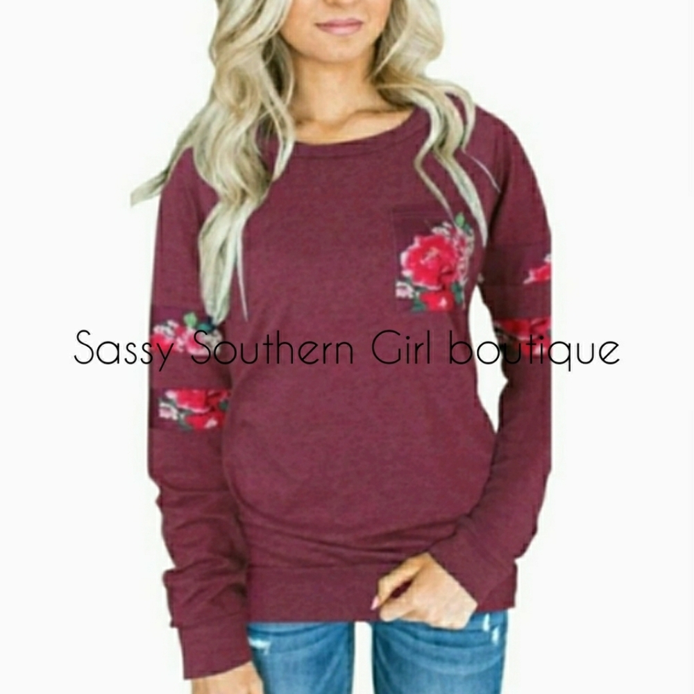 🆕⭐Dusty Rose floral pocket pullover tunic top